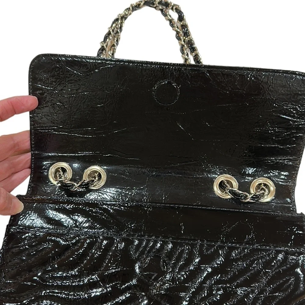 NEW Anne Klein Black patent Lion Lady Adjustable shoulder strap bag